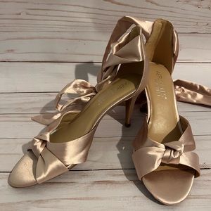 Brand new aerosols satin heels In champagne